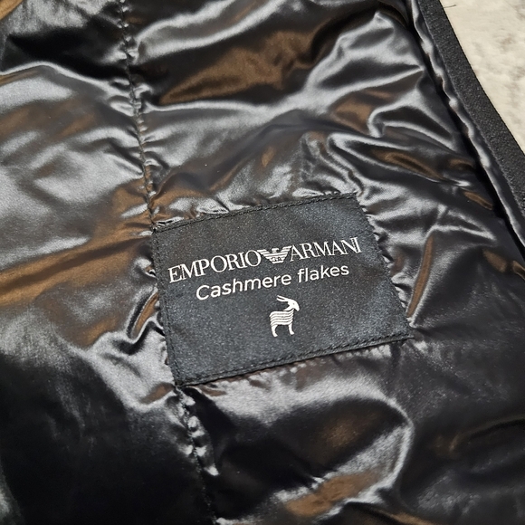 Emporio Armani Black Quilted Women's Jacket - Picture 10 of 13